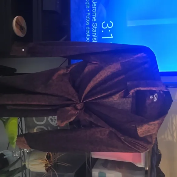 Dress - Picture 1 of 4